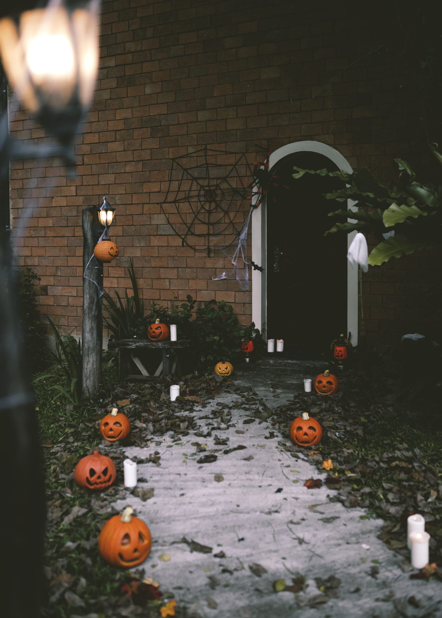 halloween-pumpkins-and-faux-candles-decorations-outside-house