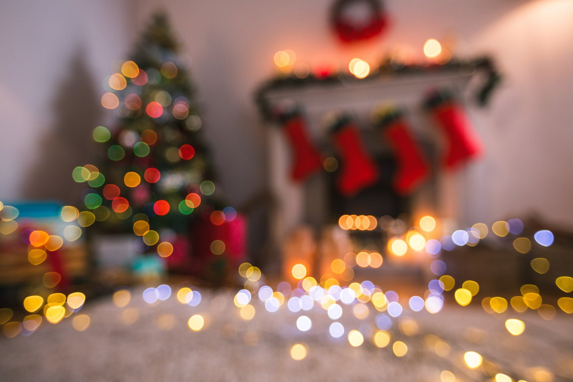 4 Ways to Add Christmas Spirit to Your Home